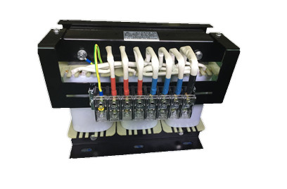 安裝三相變壓器時(shí)要注意什么事情？